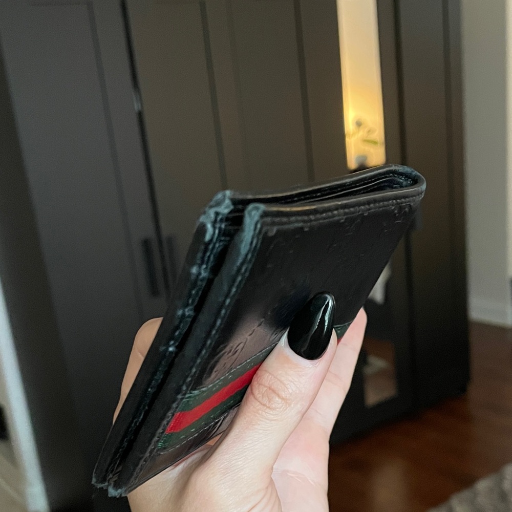 Men’s Gucci Leather Wallet - Picture 4 of 16